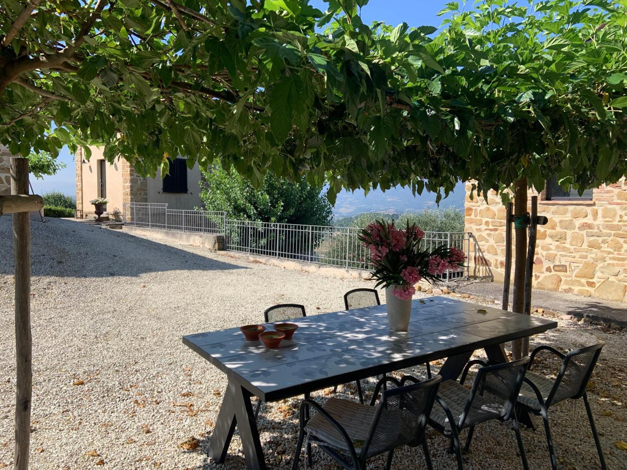 Borgo Crispiero Acomodação com café da manhã Exterior foto